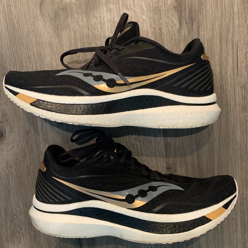 Saucony Men’s size 9